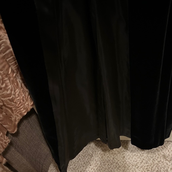 Vintage 1960s 60s Black Velvet Opera Coat Snap Closures Decorative Frogs 36 bust - Picture 5 of 10